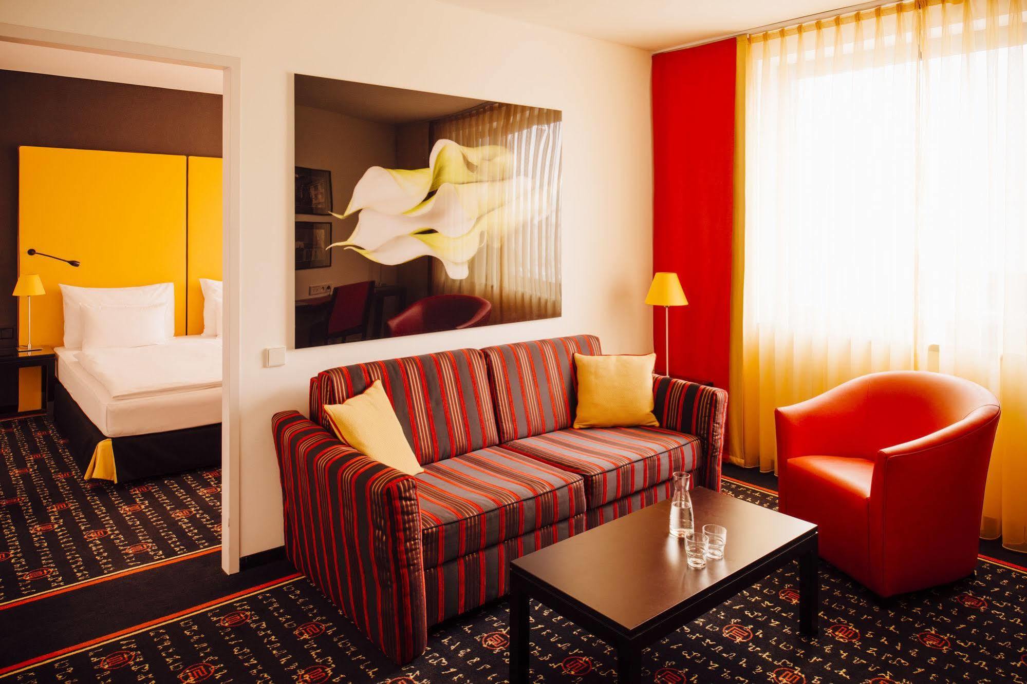 Orea Hotel Angelo Praha מראה חיצוני תמונה